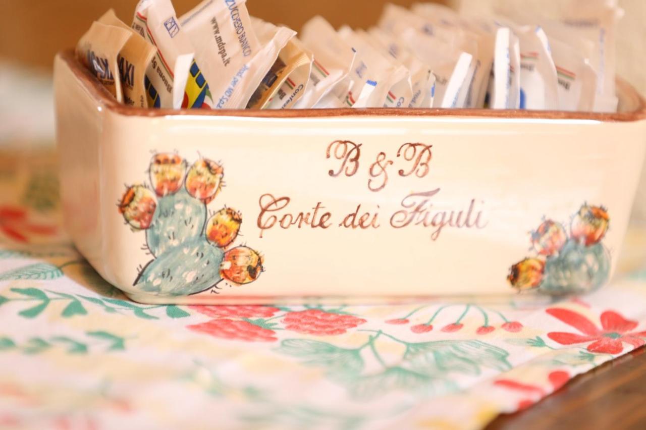 B&B Corte Dei Figuli San Pietro in Lama 外观 照片