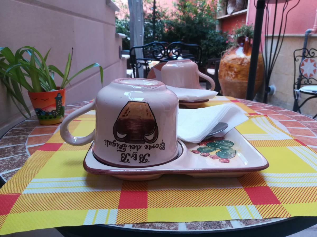 B&B Corte Dei Figuli San Pietro in Lama 外观 照片